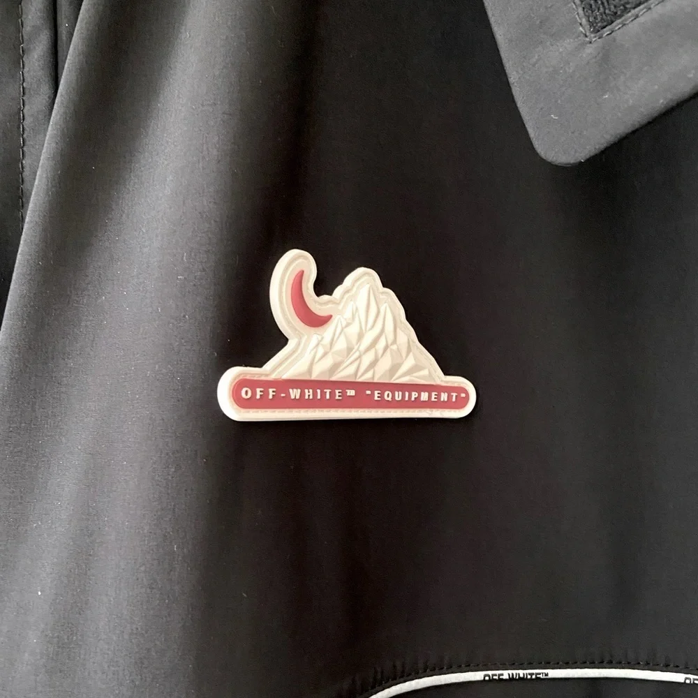 Off-White Equipment Black Technical Shell Jacket Windbreaker Water Repellent L - Picture 2 of 16